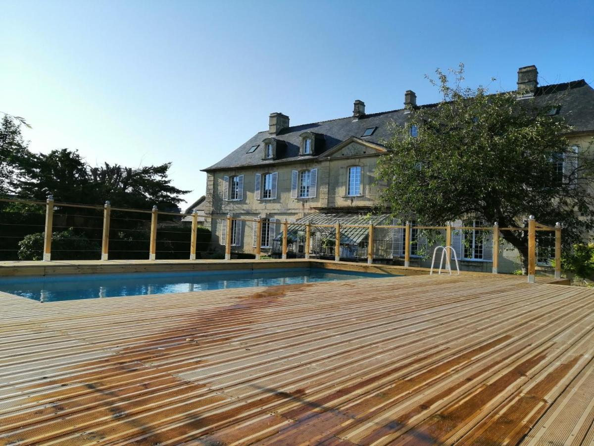 Bretteville-l'Orgueilleuse Bed & Breakfast Chateau Les Cedres מראה חיצוני תמונה