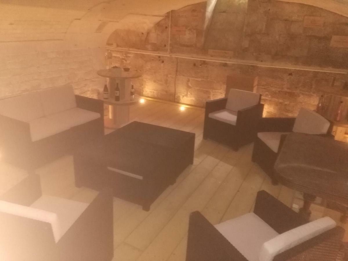Bretteville-l'Orgueilleuse Bed & Breakfast Chateau Les Cedres מראה חיצוני תמונה