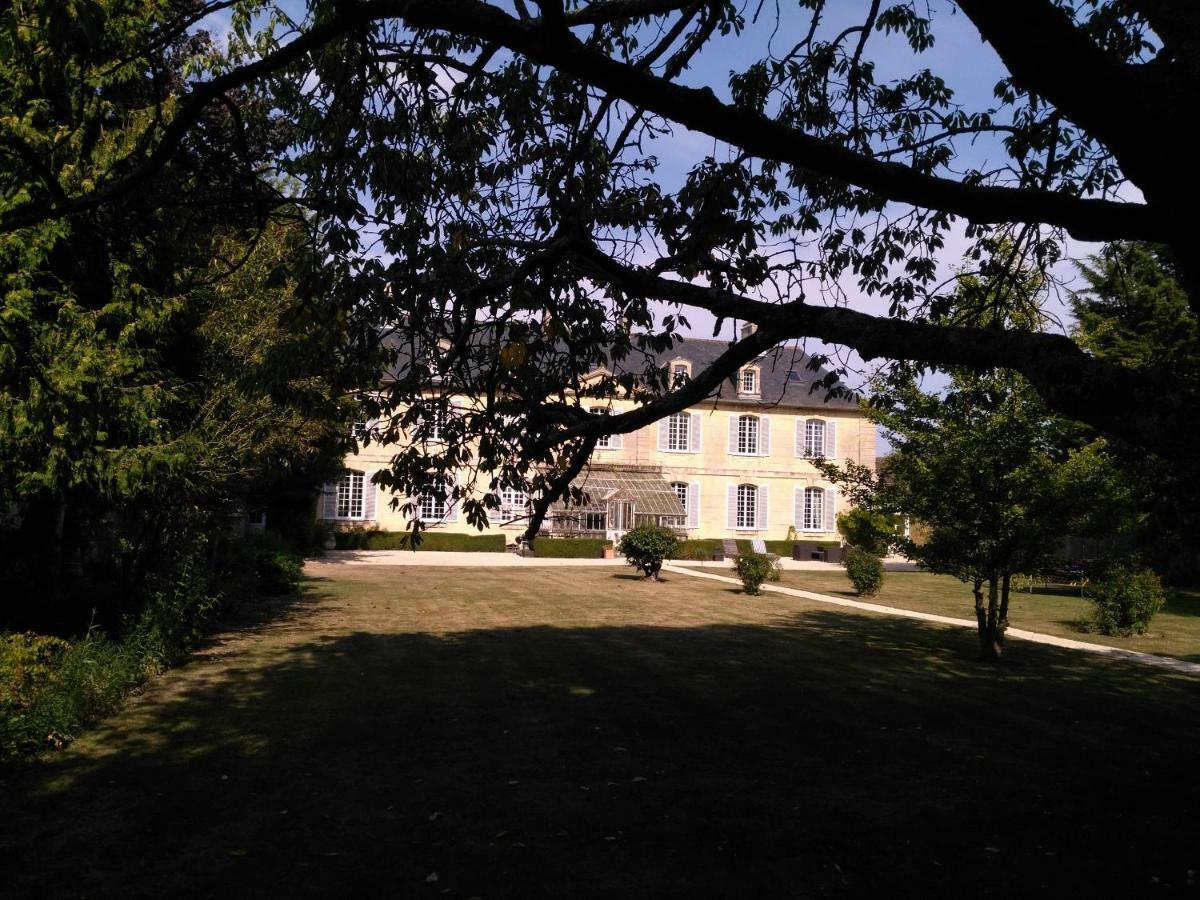 Bretteville-l'Orgueilleuse Bed & Breakfast Chateau Les Cedres מראה חיצוני תמונה
