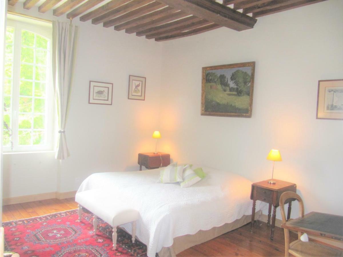 Bretteville-l'Orgueilleuse Bed & Breakfast Chateau Les Cedres מראה חיצוני תמונה