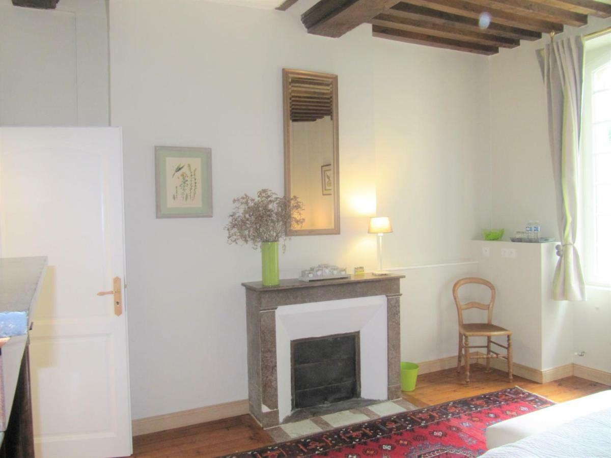Bretteville-l'Orgueilleuse Bed & Breakfast Chateau Les Cedres מראה חיצוני תמונה