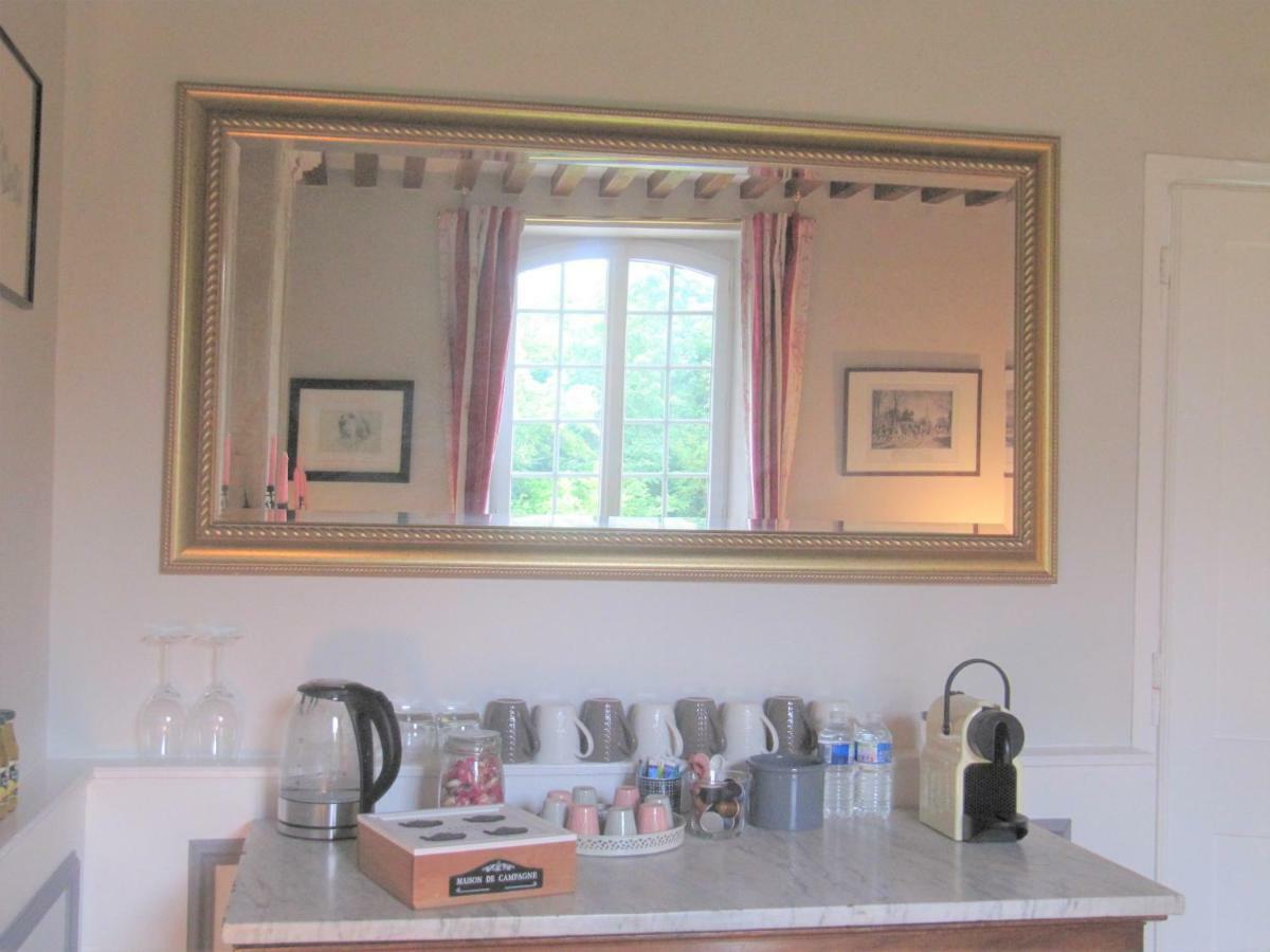 Bretteville-l'Orgueilleuse Bed & Breakfast Chateau Les Cedres מראה חיצוני תמונה