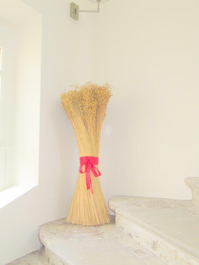 Bretteville-l'Orgueilleuse Bed & Breakfast Chateau Les Cedres מראה חיצוני תמונה
