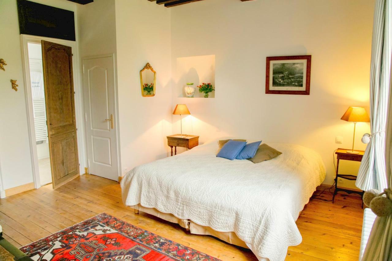 Bretteville-l'Orgueilleuse Bed & Breakfast Chateau Les Cedres מראה חיצוני תמונה