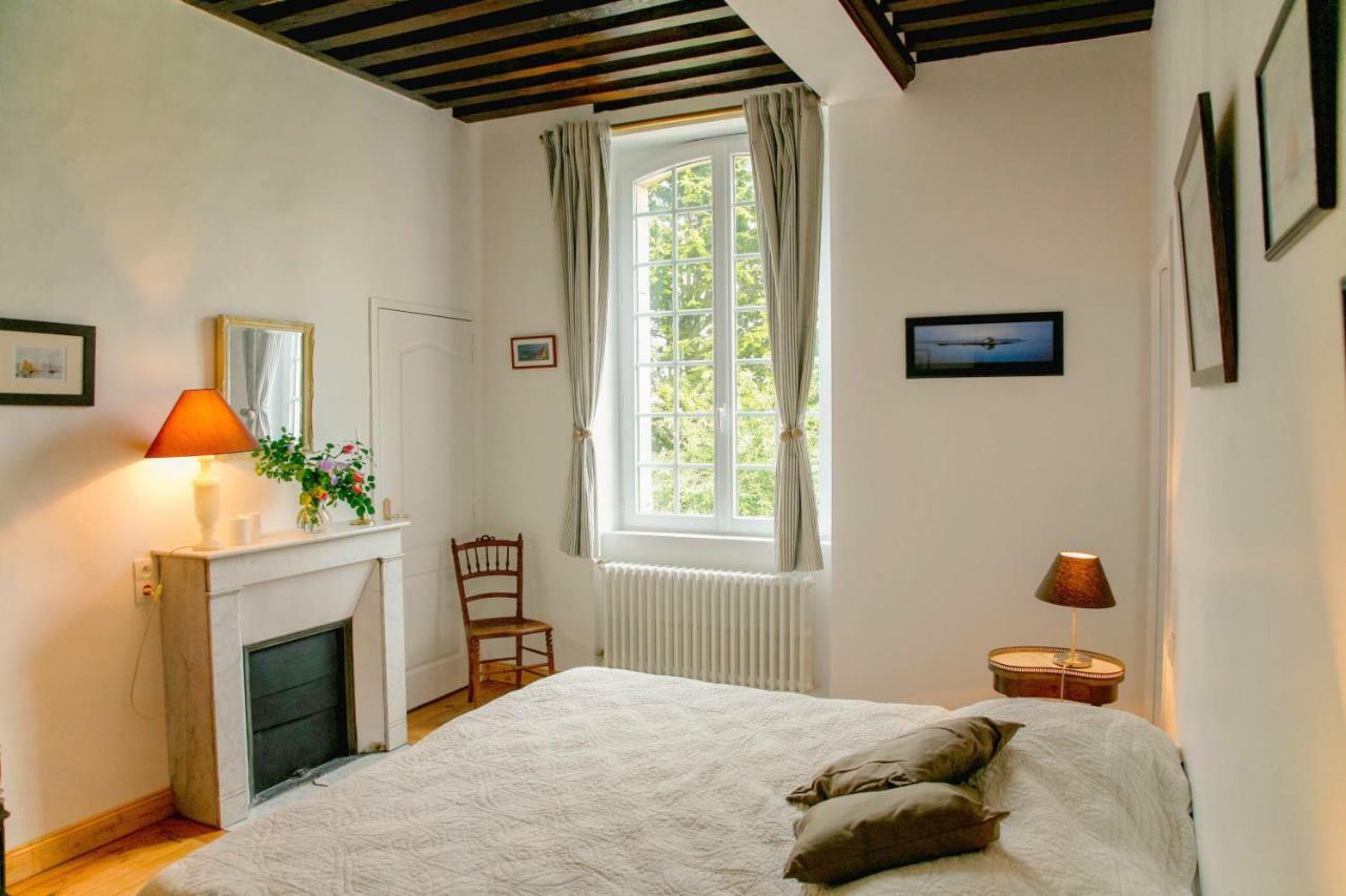 Bretteville-l'Orgueilleuse Bed & Breakfast Chateau Les Cedres מראה חיצוני תמונה