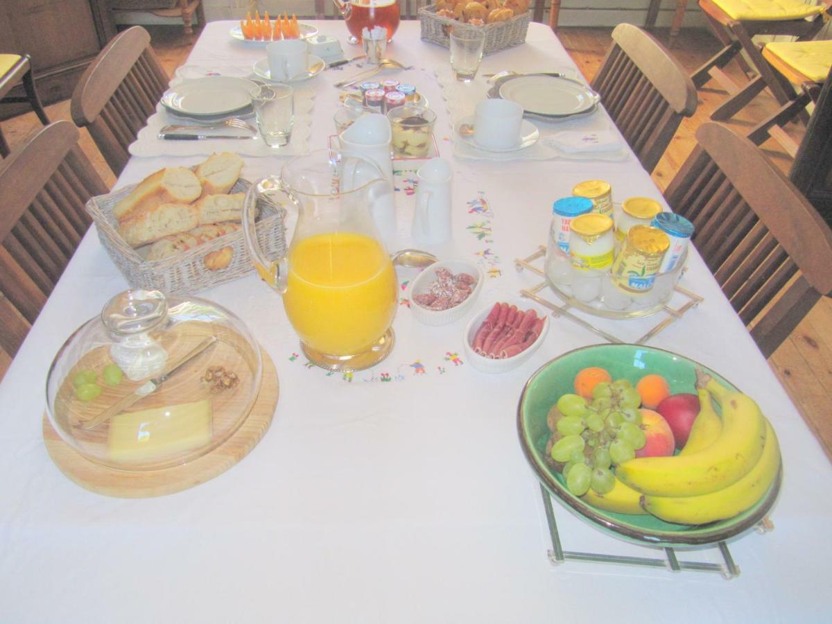 Bretteville-l'Orgueilleuse Bed & Breakfast Chateau Les Cedres מראה חיצוני תמונה