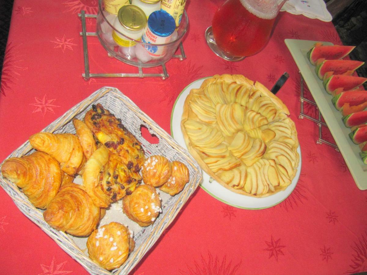 Bretteville-l'Orgueilleuse Bed & Breakfast Chateau Les Cedres מראה חיצוני תמונה
